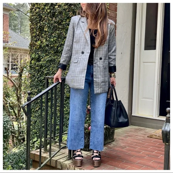 From Paris France! Fabulous plaid jacket with shoulder pads - Picture 7 of 10